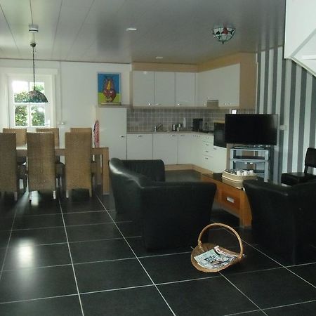 Herkenhoek 3 Bedroom Apartement Heeswijk-Dinther Exterior foto